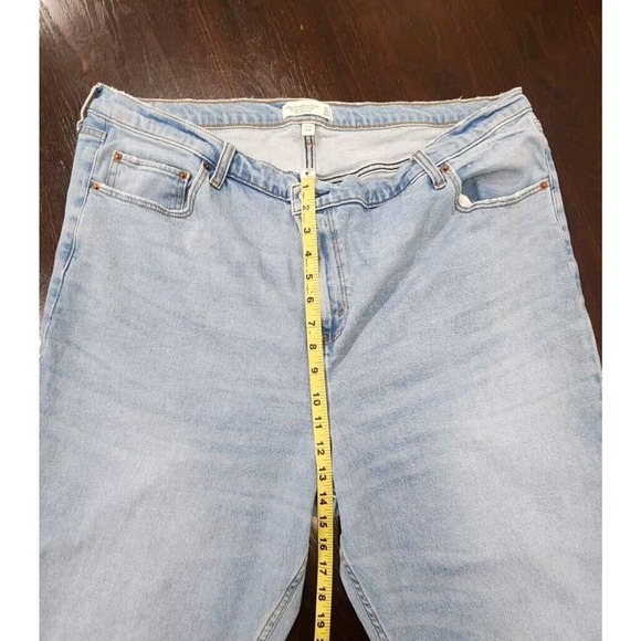 Abercrombie & Fitch 36/22 Ultra High Rise‎ 90s Straight Criss Cross Curve Jeans - Picture 13 of 13